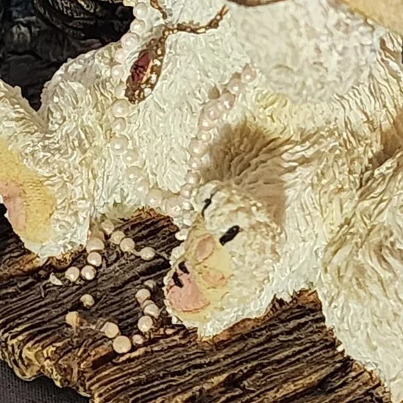 Boyds Bears The Purrstone Collection Purrcilla Prissybuns Ready for my Closeup - Picture 8 of 16